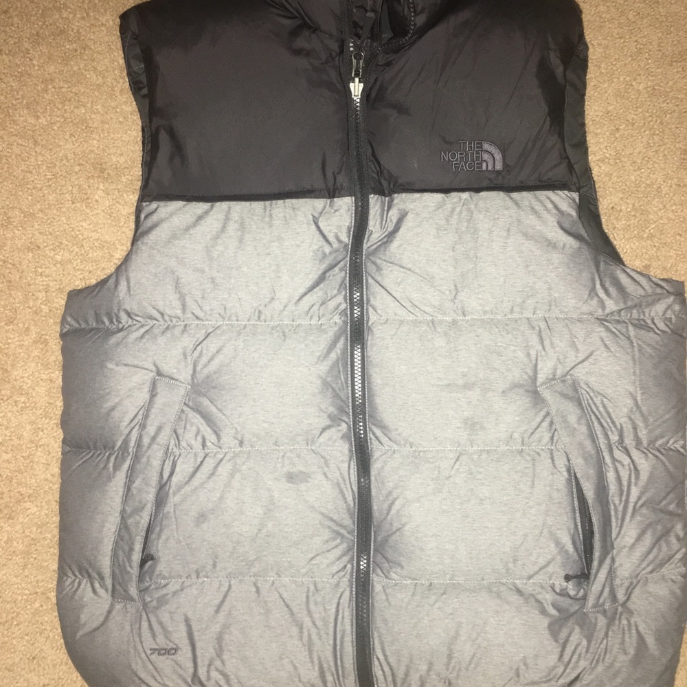 Men’s north face puffer vest.
